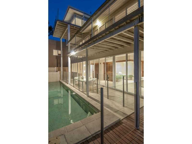 16 The Quarterdeck, Noosa Heads QLD 4567