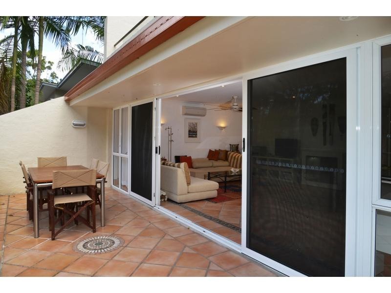 L2/18 Allambi Rise, Little Cove QLD 4567