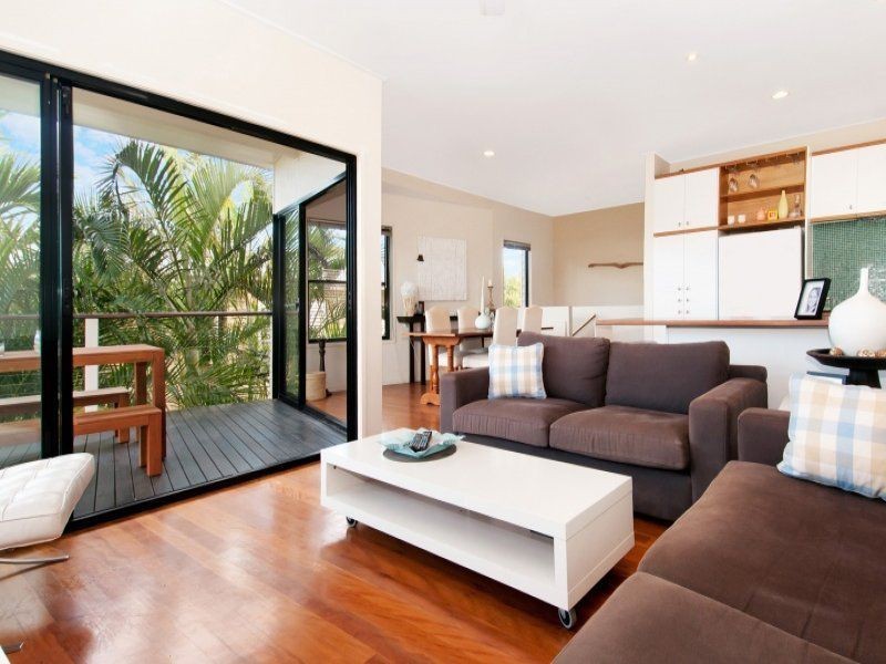 1/1 Orient Drive, Sunrise Beach QLD 4567