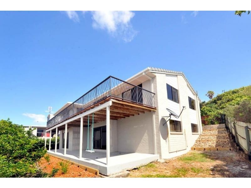 26 Mcanally Drive, Sunshine Beach QLD 4567