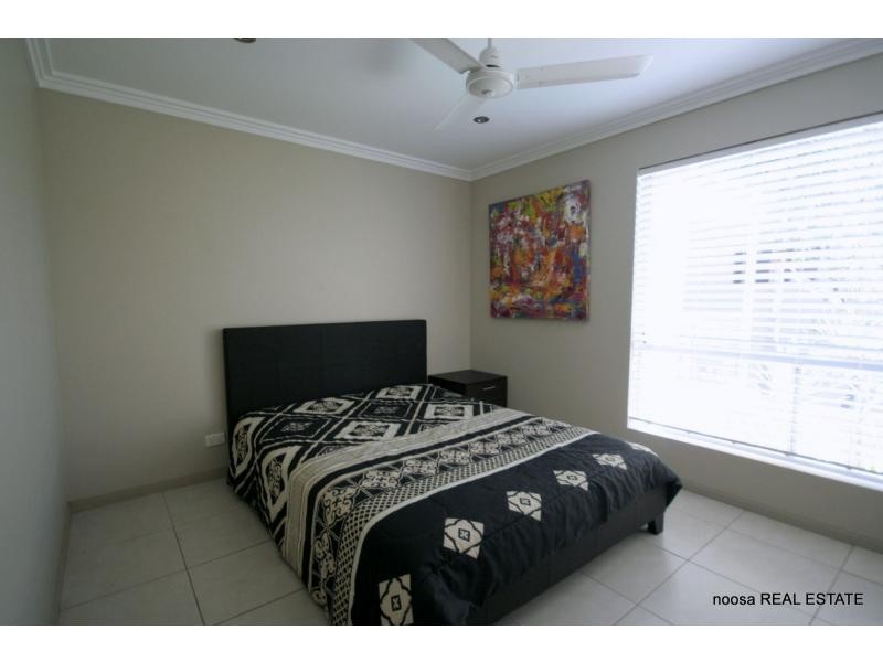 1/4 Attunga Heights, Noosa Heads QLD 4567