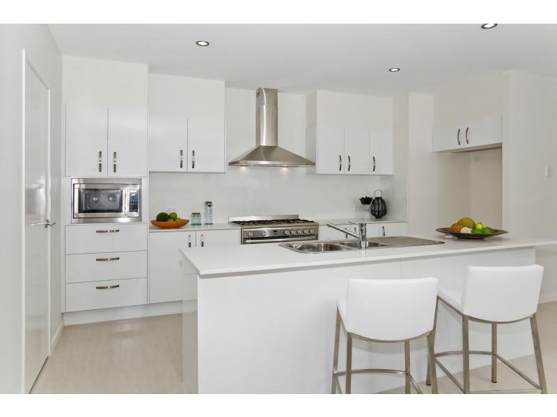 18 Berrima Row, Noosa Heads QLD 4567