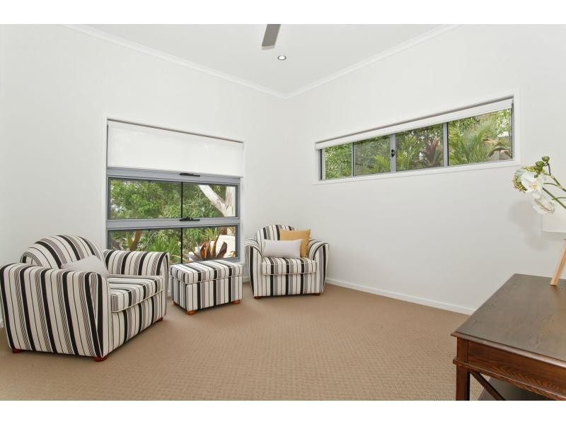 18 Berrima Row, Noosa Heads QLD 4567
