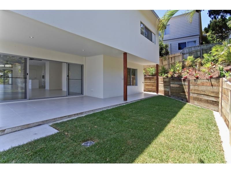 18 Berrima Row, Noosa Heads QLD 4567