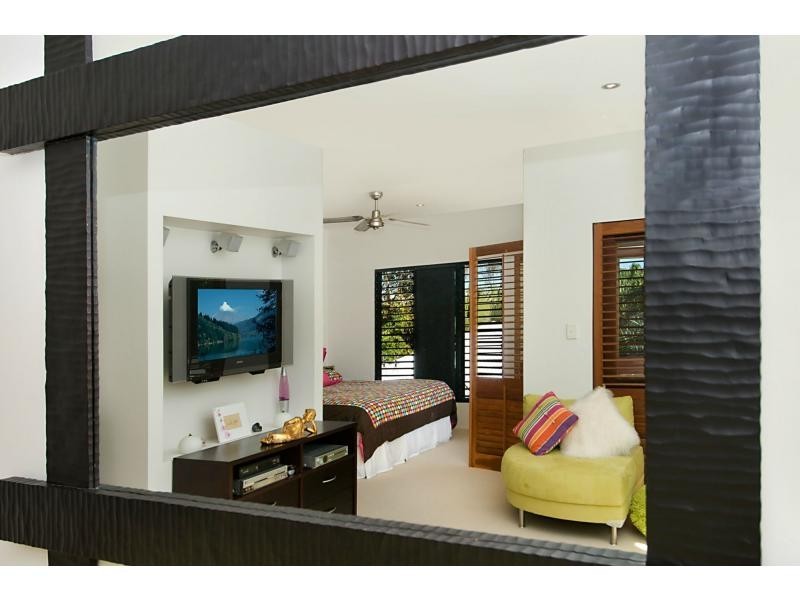35 Waterside Court, Noosa Waters QLD 4566