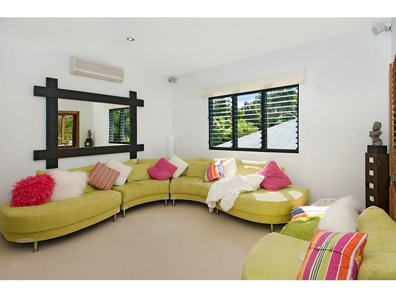35 Waterside Court, Noosa Waters QLD 4566
