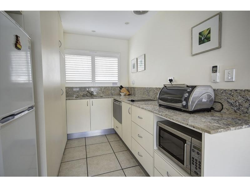 6/57 Hastings Street, Noosa Heads QLD 4567