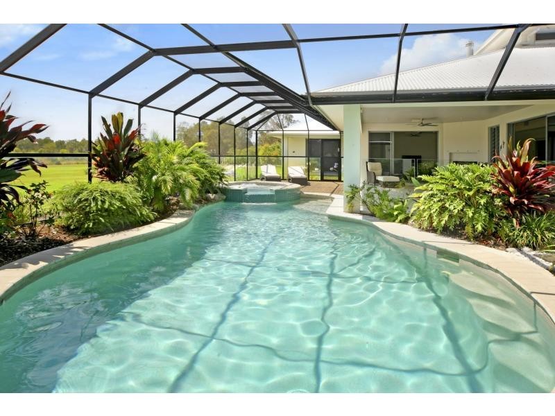 74 Edington Drive, Cooroibah QLD 4565