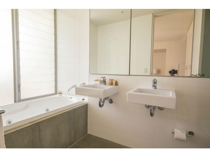 11/37-39 Noosa Drive, Noosa Heads QLD 4567