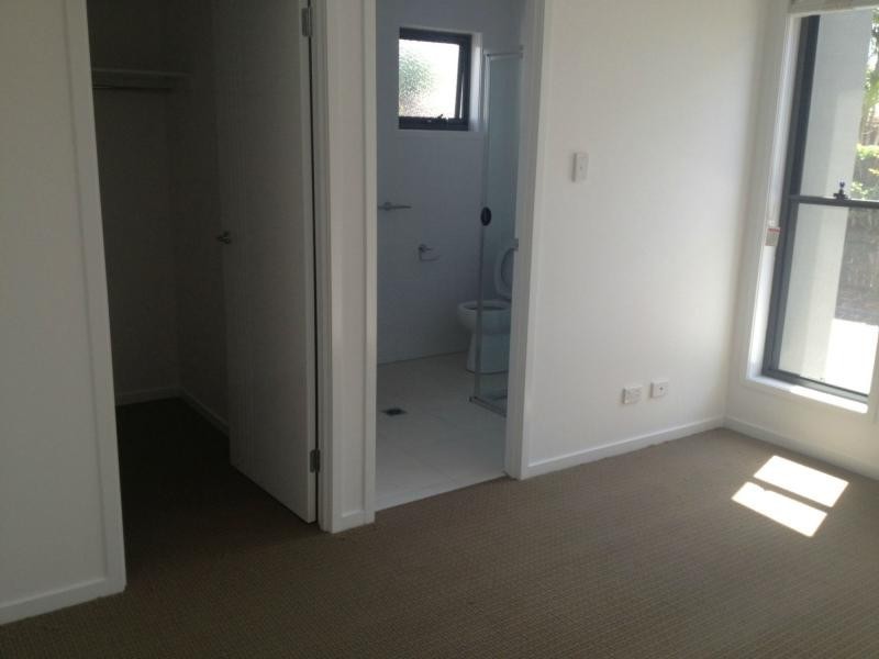 Duplex 1 //7 Comino Court, South Mackay QLD 4740