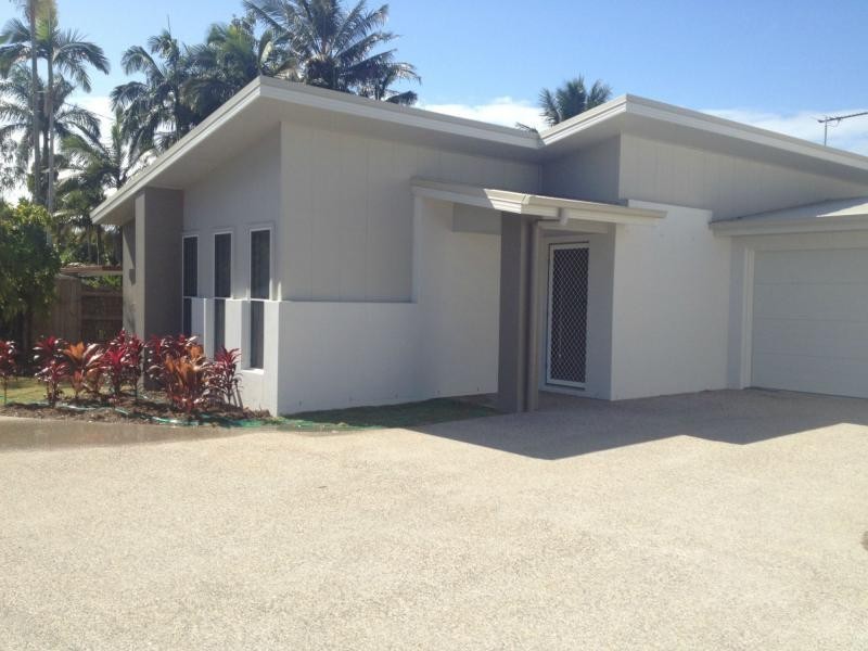 Duplex 1/39 Downie Avenue, Bucasia QLD 4750