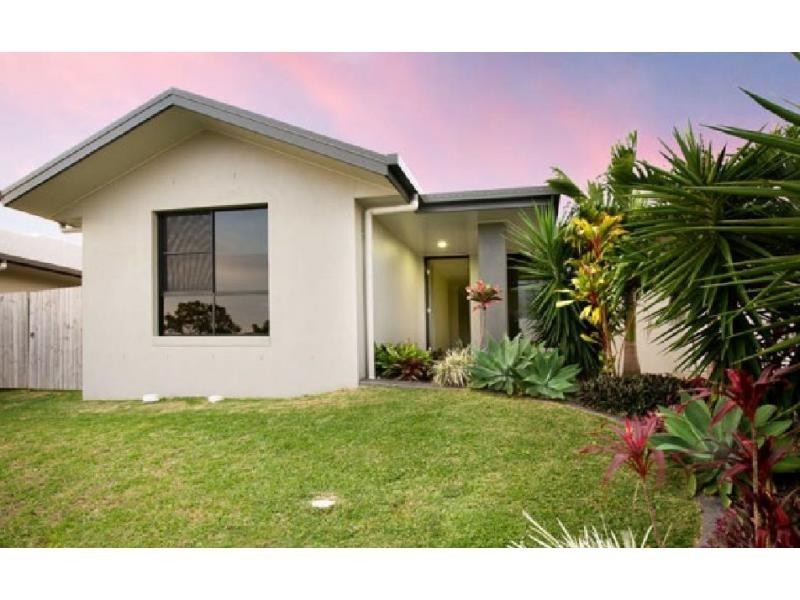 13 Shanks Street, Bucasia QLD 4750