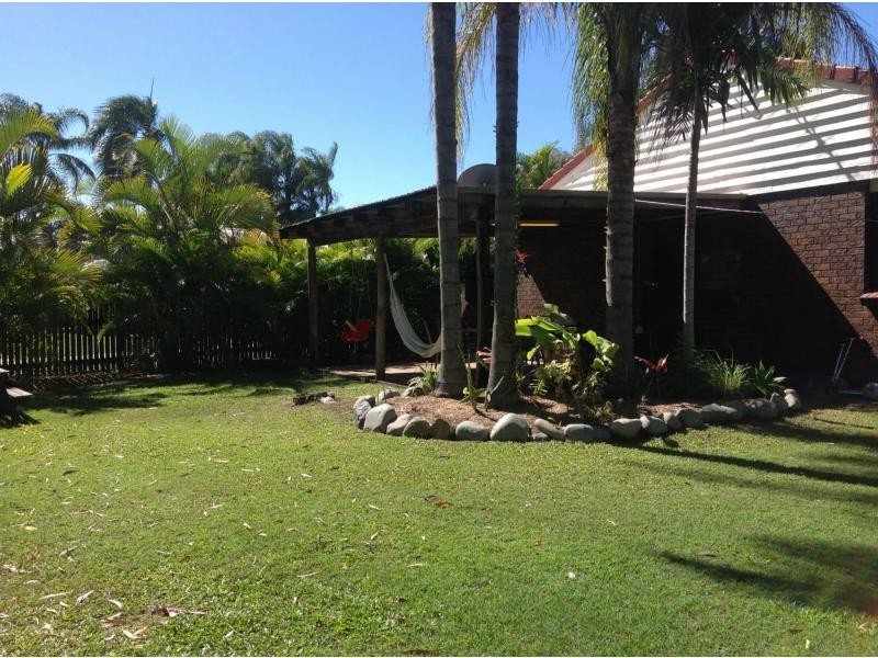 53 Geoffrey Thomas Drive, Bucasia QLD 4750