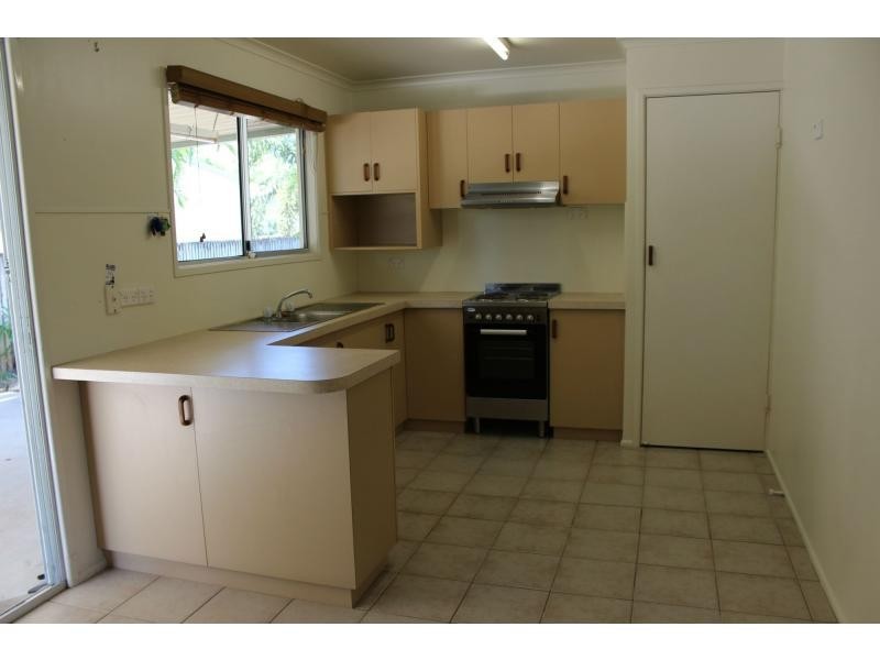 2 Delma Street, Andergrove QLD 4740