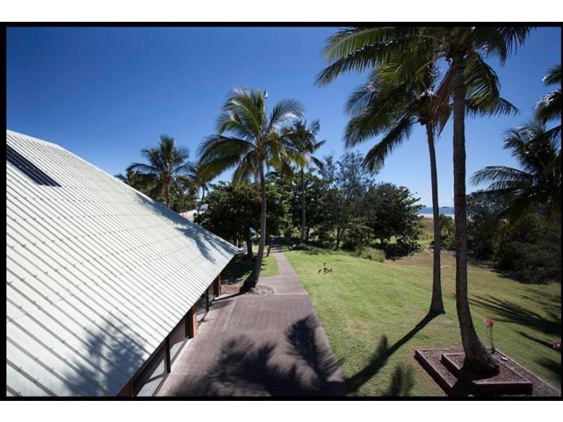 1 Griffin Drive, Bucasia QLD 4750