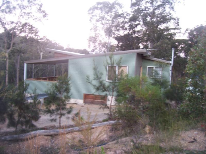 31 Hanna Place, North Batemans Bay NSW 2536