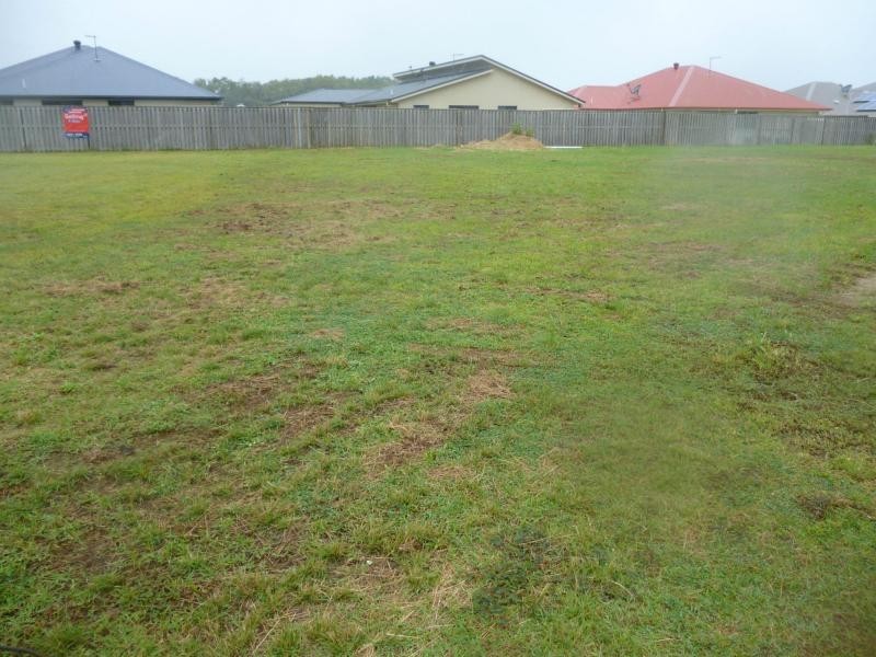 14 BOMBO Court, Blacks Beach QLD 4740