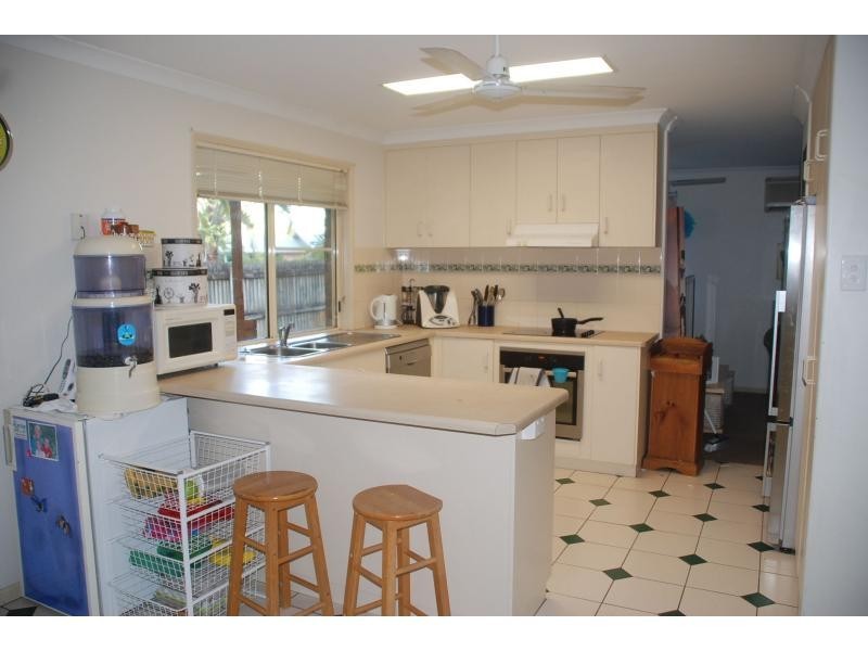 10 Dapplewood Close, Andergrove QLD 4740
