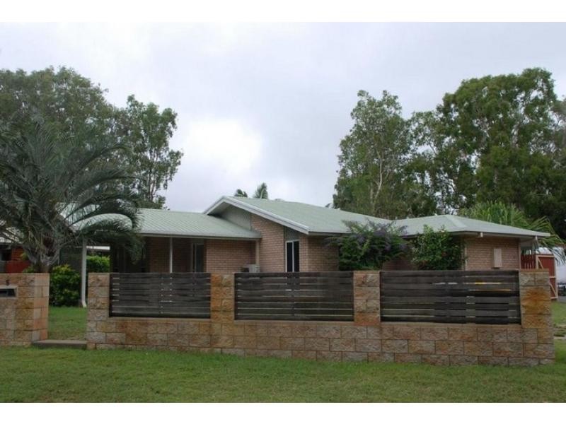 5 Dapplewood Close, Andergrove QLD 4740