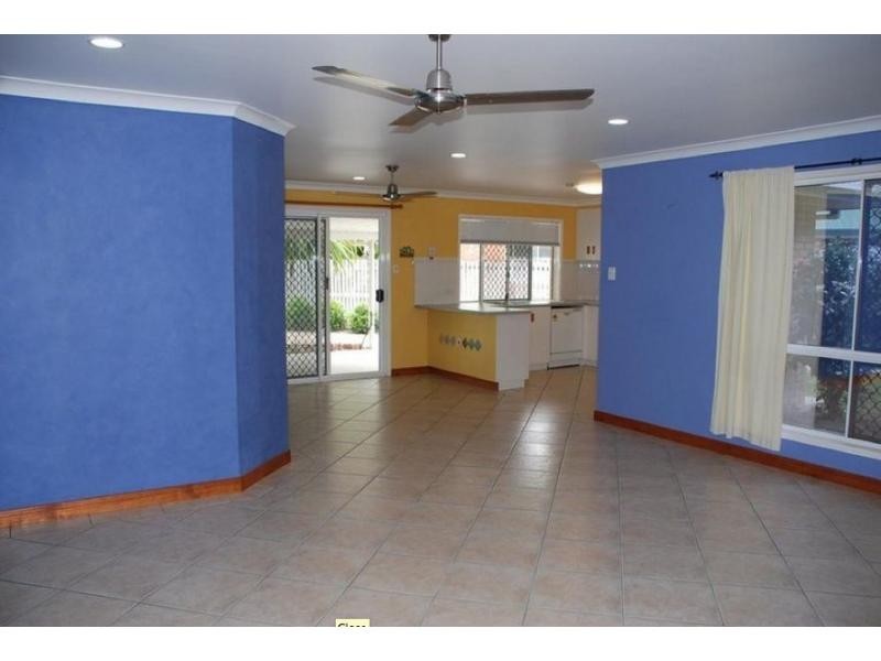 5 Dapplewood Close, Andergrove QLD 4740