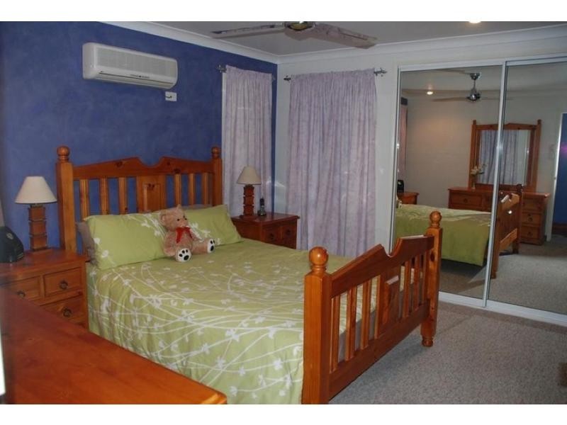 5 Dapplewood Close, Andergrove QLD 4740