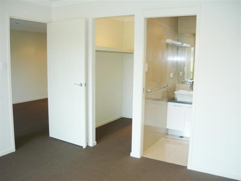 6/42 Harold Street, Holland Park QLD 4121