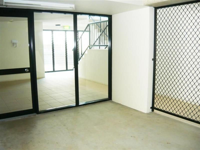 6/42 Harold Street, Holland Park QLD 4121