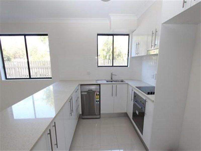 8/81 Koala Road, Moorooka QLD 4105