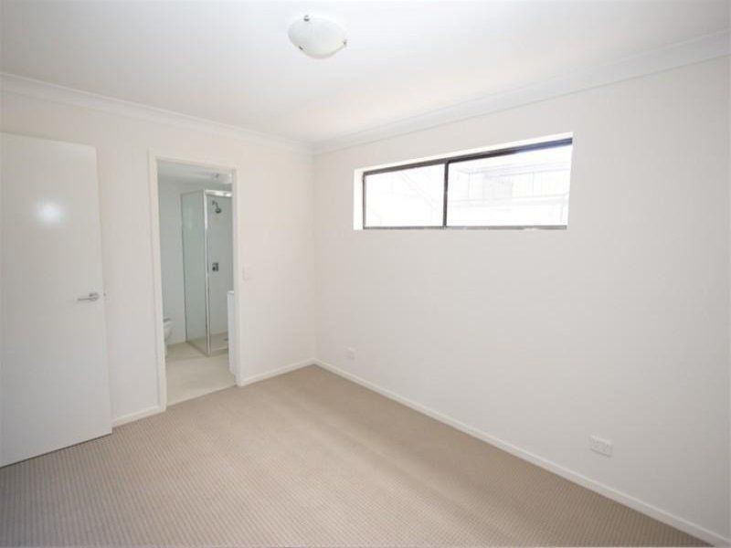 8/81 Koala Road, Moorooka QLD 4105