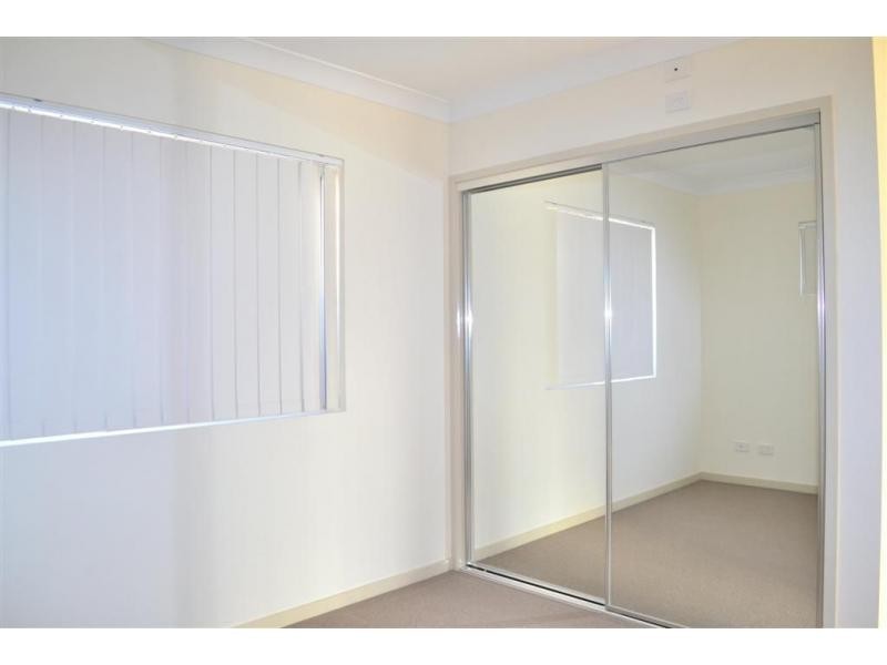 9 Victor Street, Holland Park QLD 4121