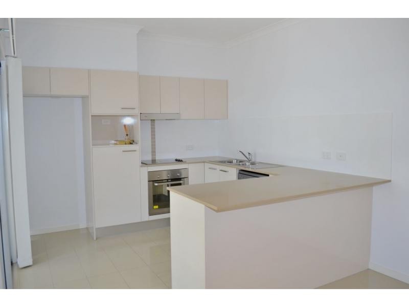 8/32 Helles Street, Moorooka QLD 4105