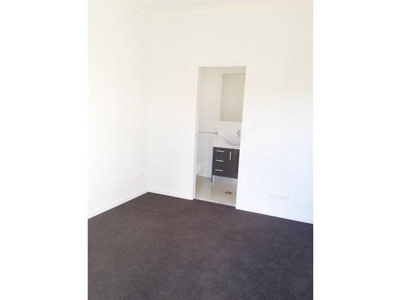 101 Chaucer Street, Moorooka QLD 4105