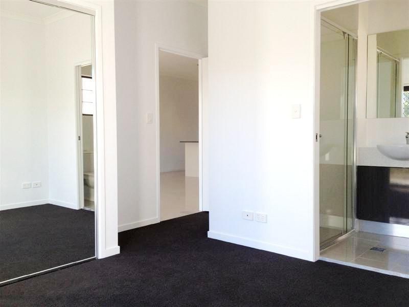 1/101 Chaucer Street, Moorooka QLD 4105