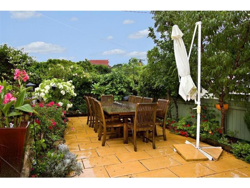 33 Ellena Street, Paddington QLD 4064