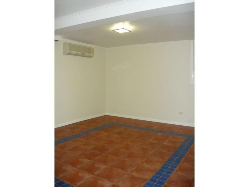 33 Ellena Street, Paddington QLD 4064