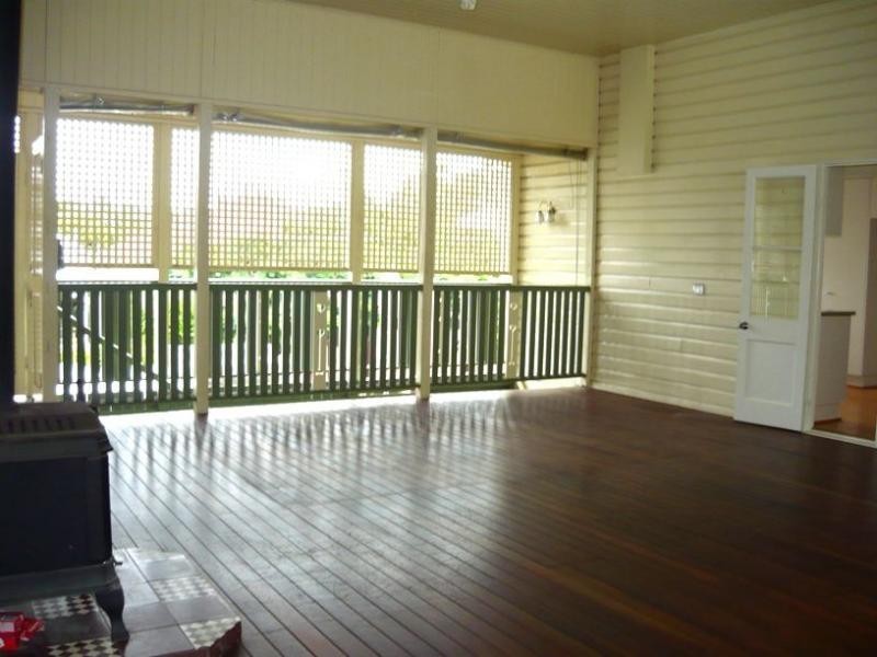 33 Ellena Street, Paddington QLD 4064