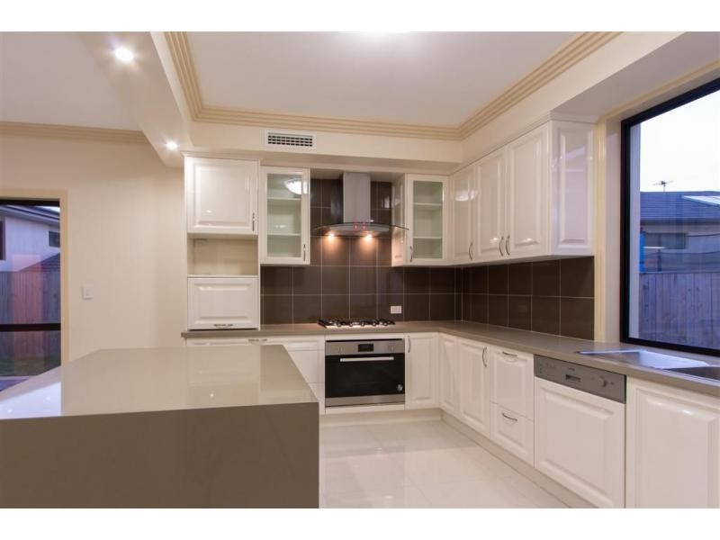 47 Hawthorn Circuit, Stretton QLD 4116