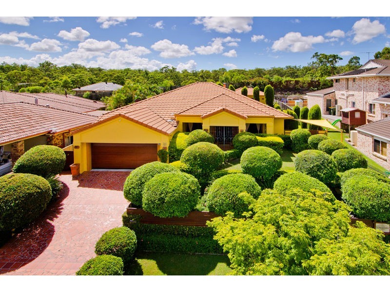 25 Oak Place, Mackenzie QLD 4156