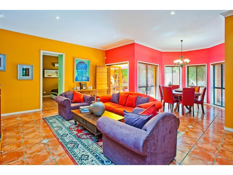25 Oak Place, Mackenzie QLD 4156