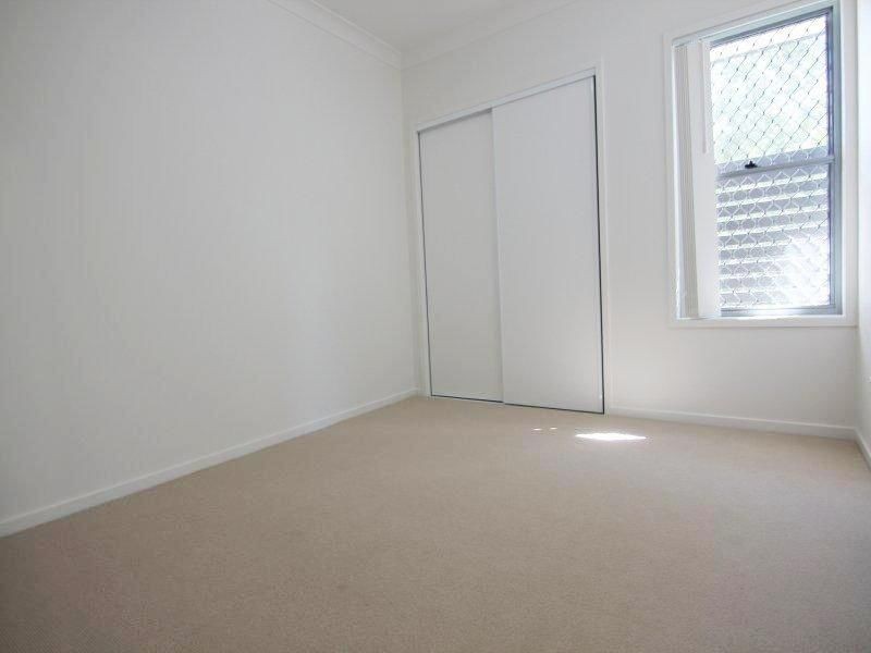 9/11 Cottenham Street, Fairfield QLD 4103