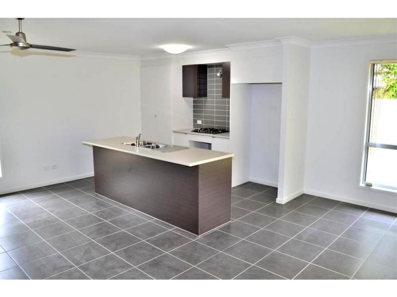 38 Littleford Street, Bundamba QLD 4304