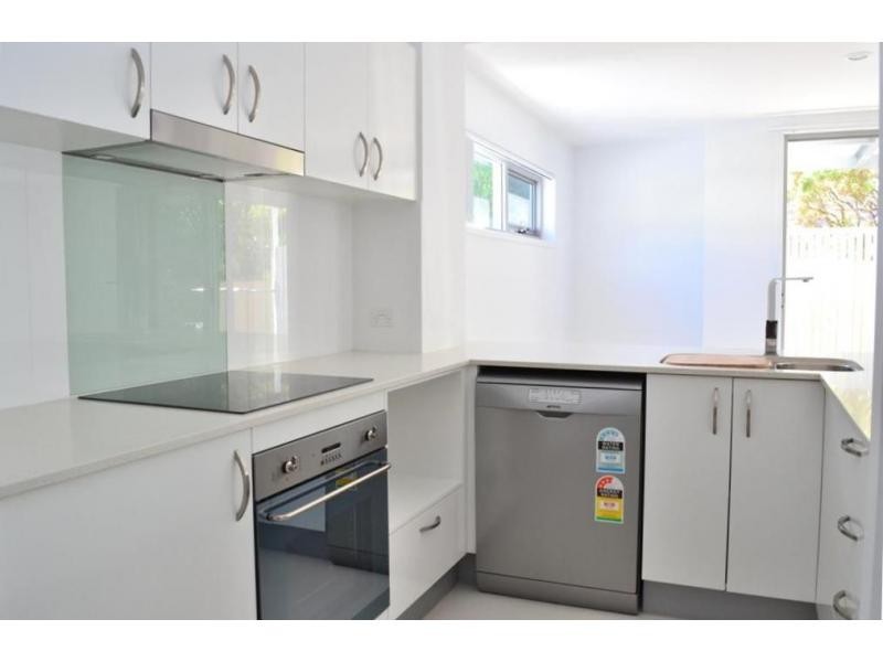 10/14 Military Close, Annerley QLD 4103