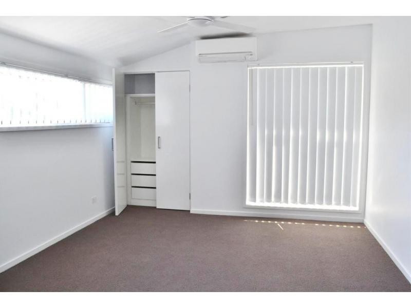 10/14 Military Close, Annerley QLD 4103