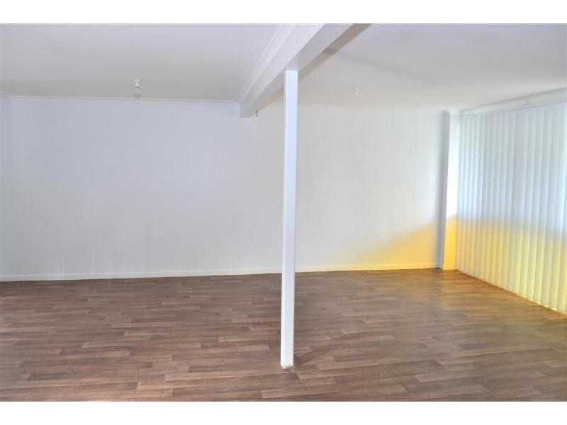 406 Clivedan Avenue, Corinda QLD 4075