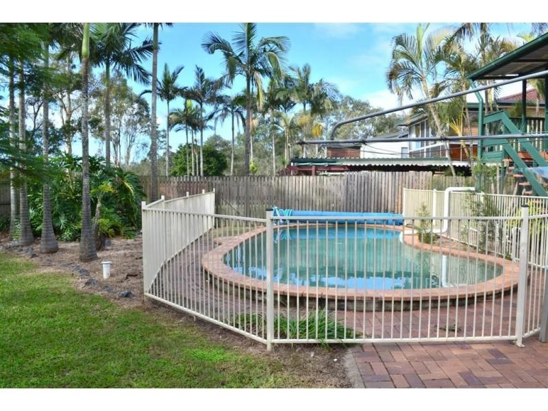 406 Clivedan Avenue, Corinda QLD 4075