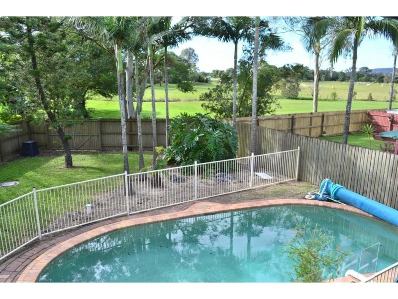 406 Clivedan Avenue, Corinda QLD 4075