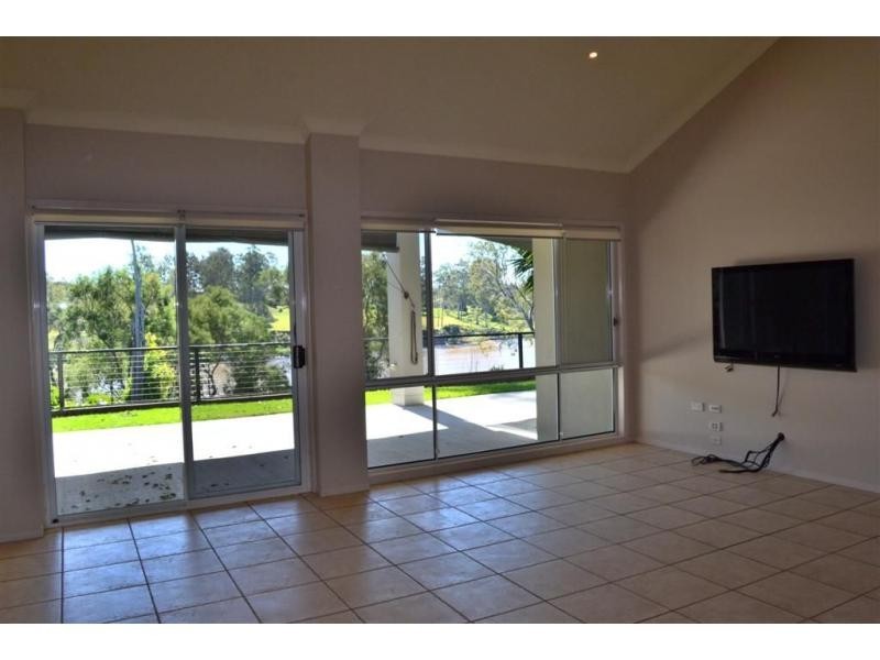 85 Daintree Place, Riverhills QLD 4074