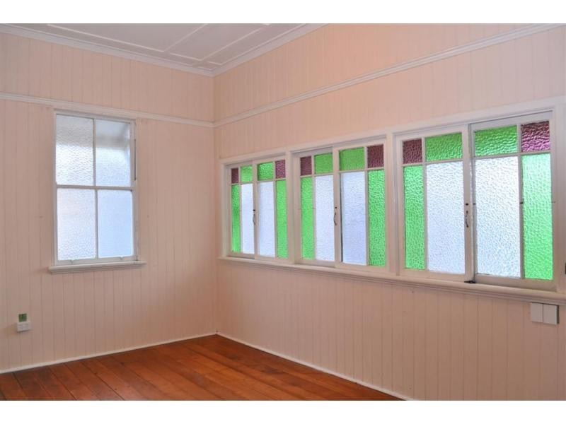 30 Gordon Street, Greenslopes QLD 4120