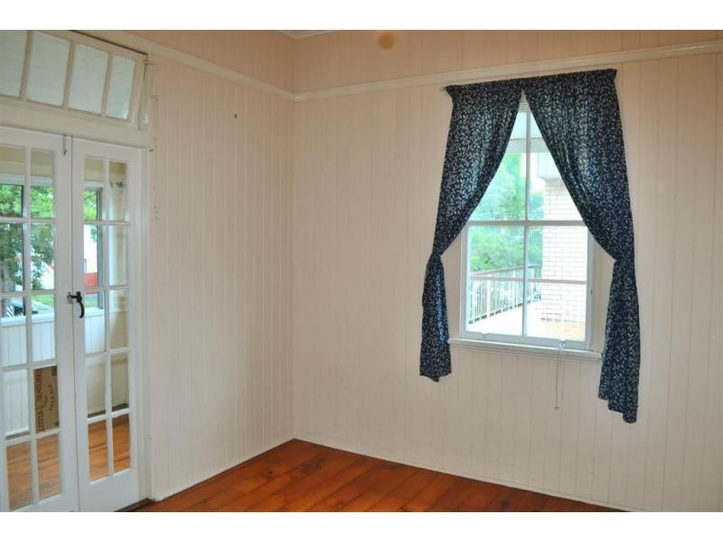 30 Gordon Street, Greenslopes QLD 4120