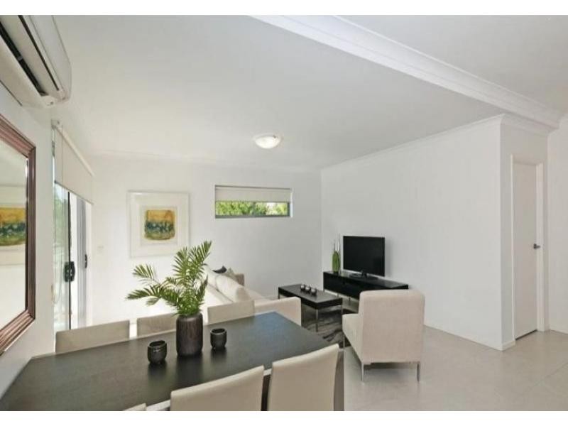 4/24 Rawlins Street, Kangaroo Point QLD 4169